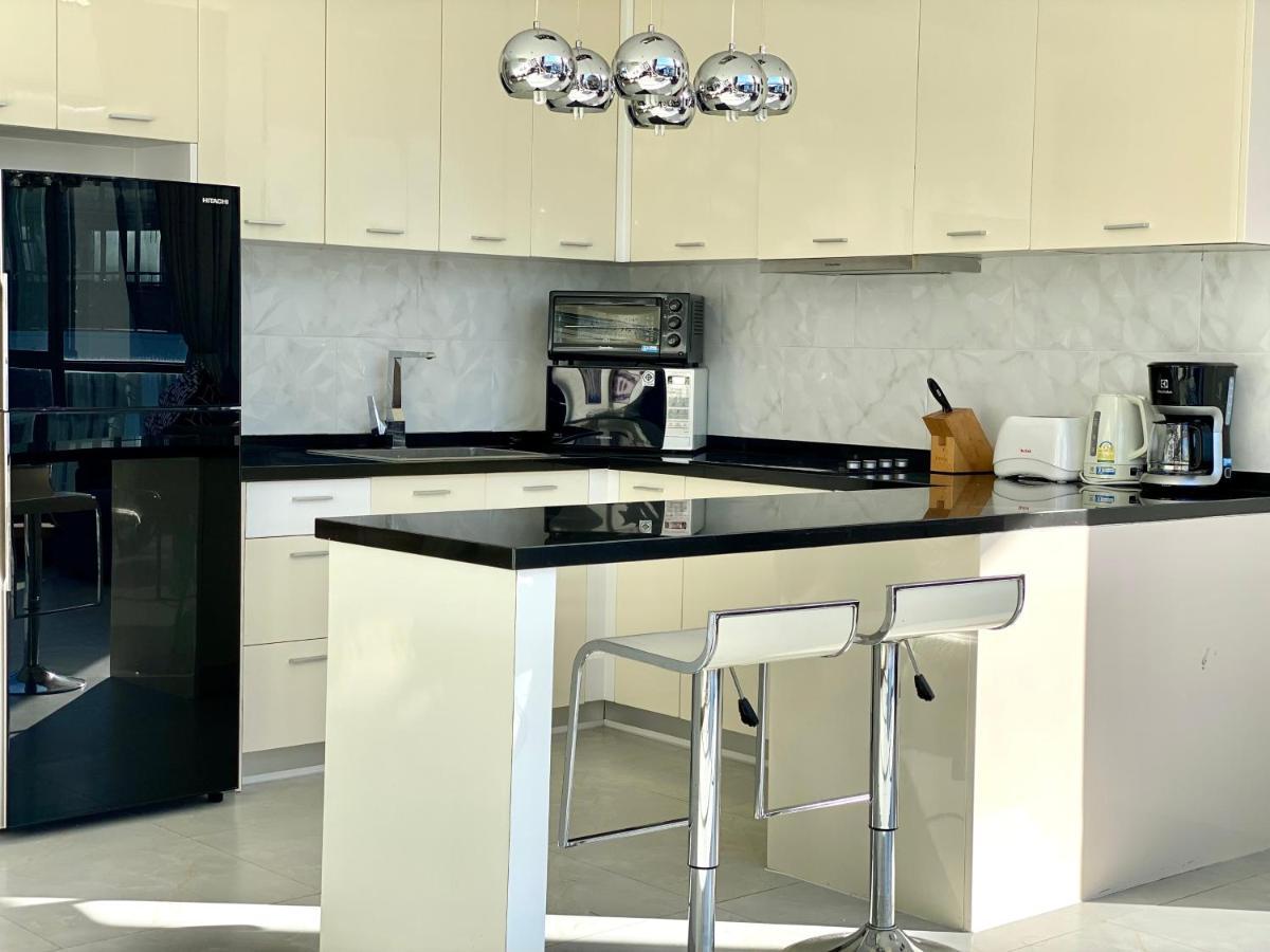 Icon Park Phuket Condo Экстерьер фото