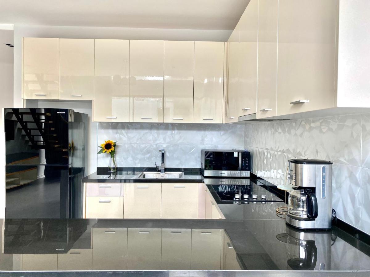 Icon Park Phuket Condo Экстерьер фото